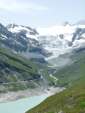 Amont du lac de Moiry et son glacier