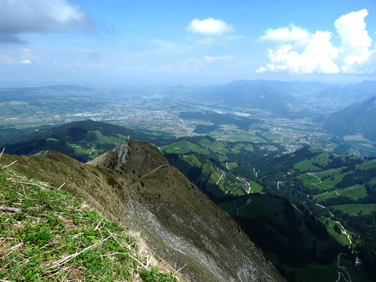 Sommet de la Via-Ferrata et la ville de Bulle